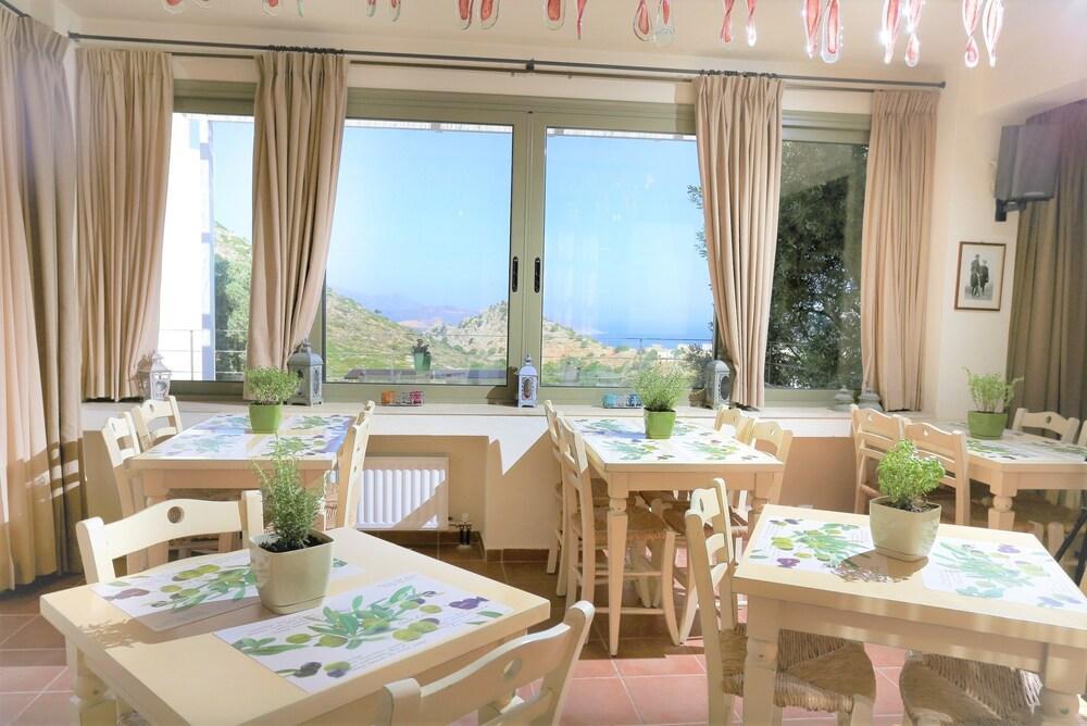 Achlada - Mourtzanakis Residence Екстериор снимка