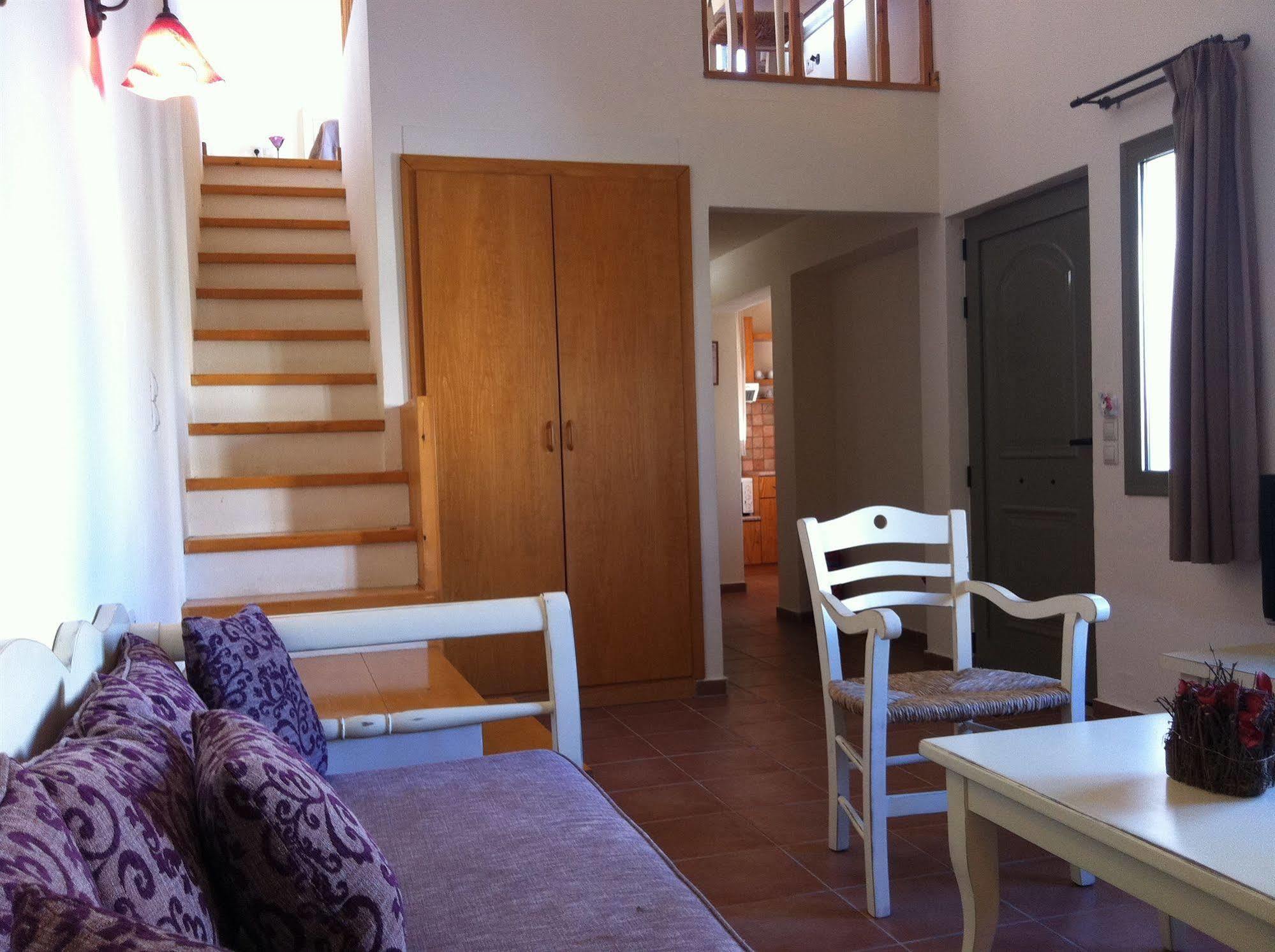 Achlada - Mourtzanakis Residence Екстериор снимка