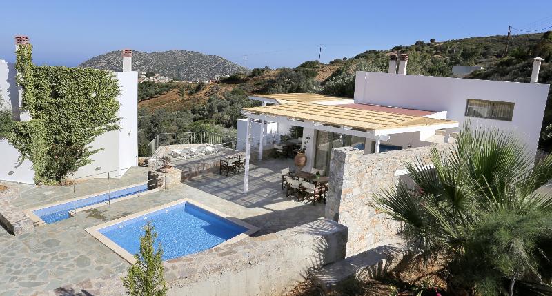 Achlada - Mourtzanakis Residence Екстериор снимка