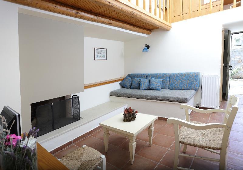 Achlada - Mourtzanakis Residence Екстериор снимка